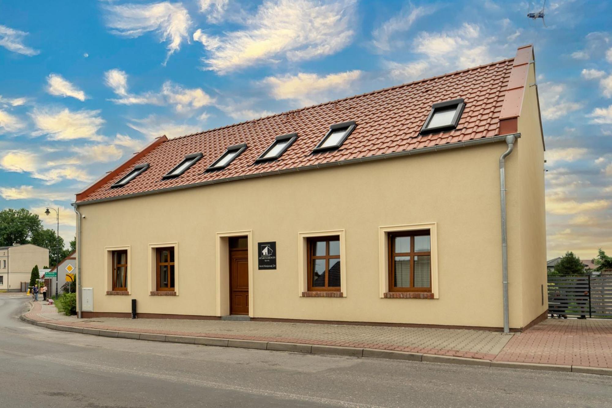 Apartamenty Kórnik Exteriör bild
